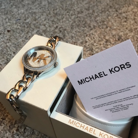 Michael Kors watch - Picture 4 of 8